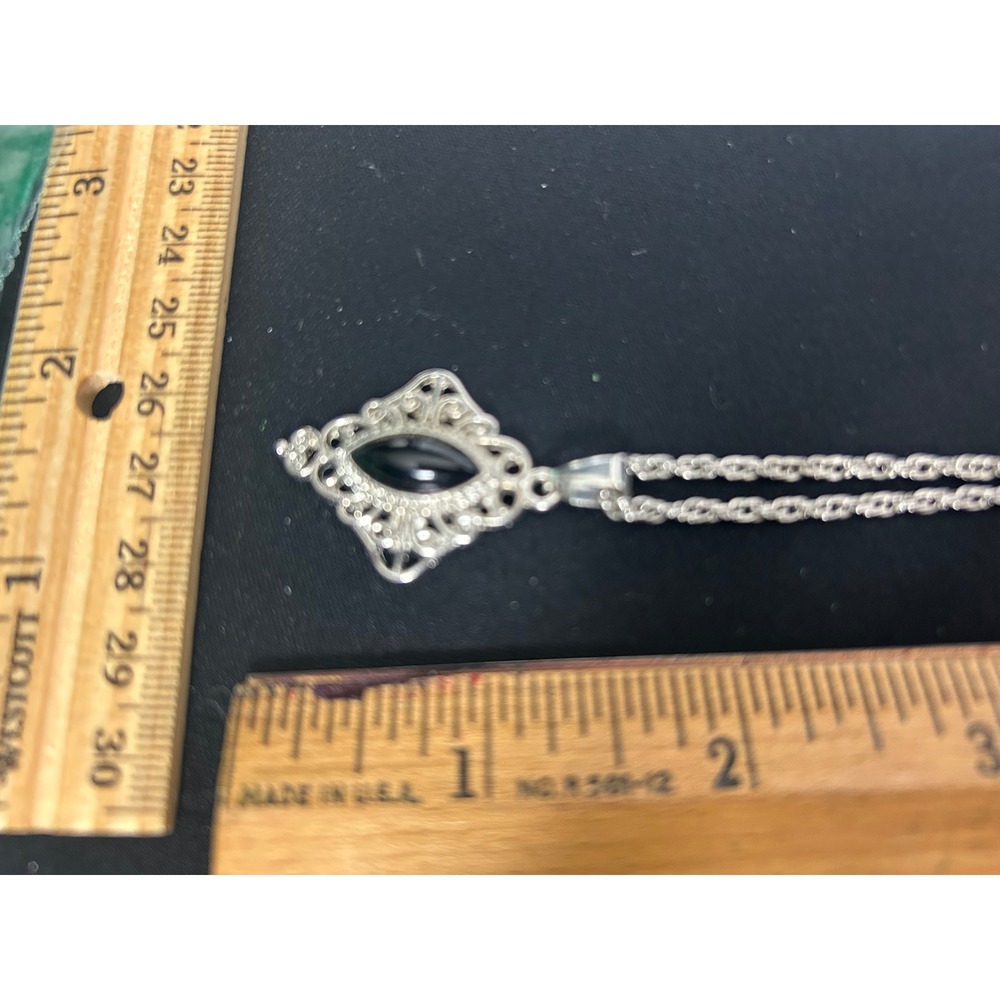 Silver Tone Filigree Pendant Necklace with Black Stone Elegant Costume‎ Jewelry